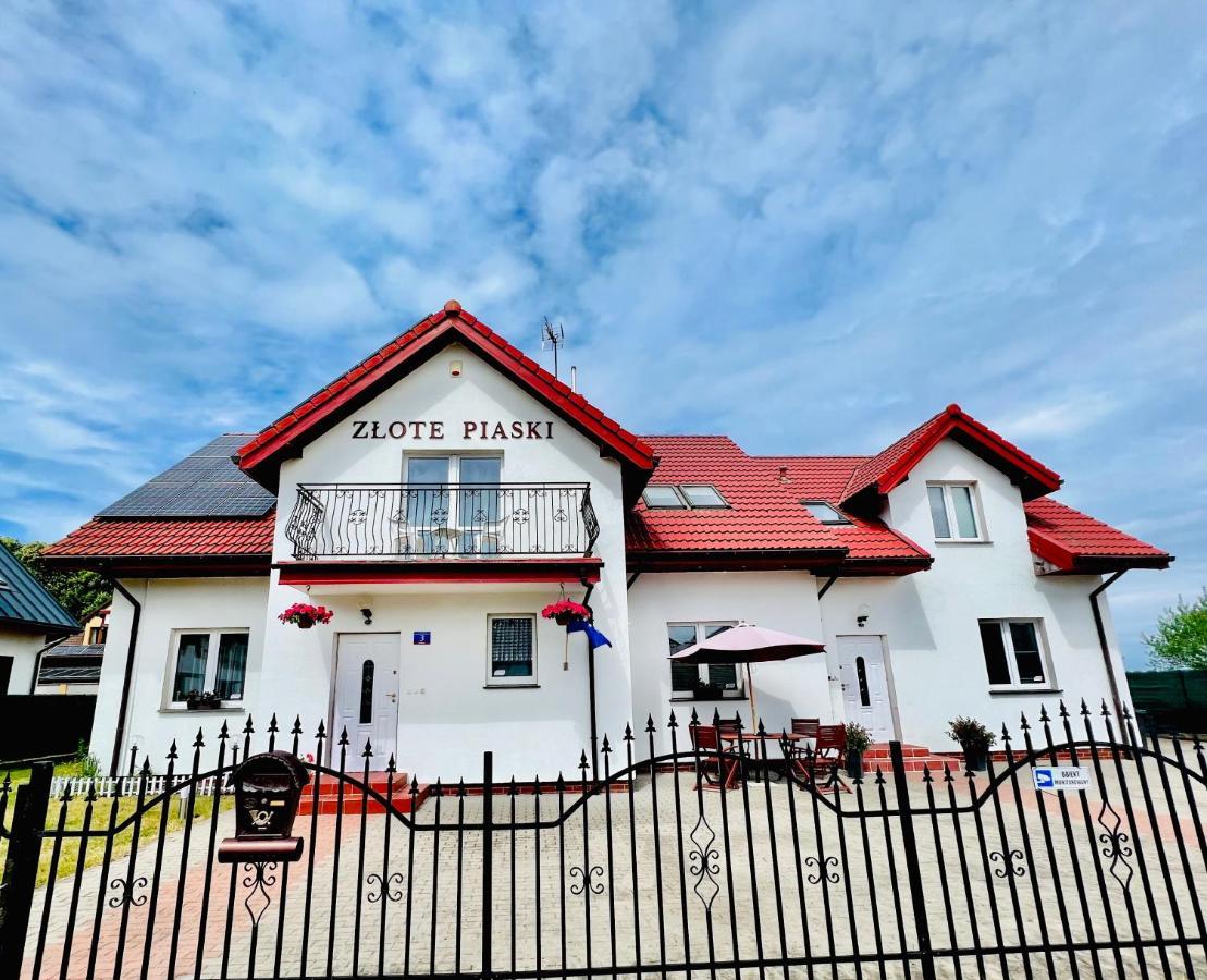Zlote Piaski Darlowo Exterior photo